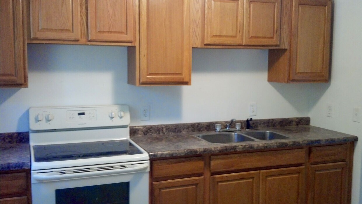 Primary Photo - Three bedroom, one bath, huge backyard