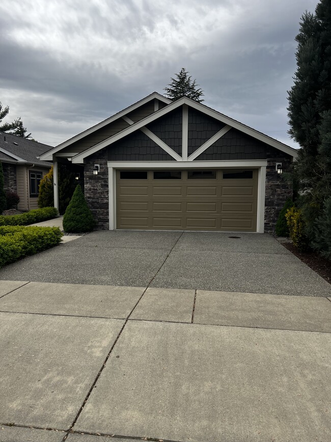 Front View - 1110 Catherine Way