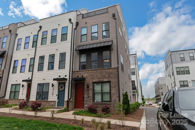 Building Photo - 3105 Beans Blvd