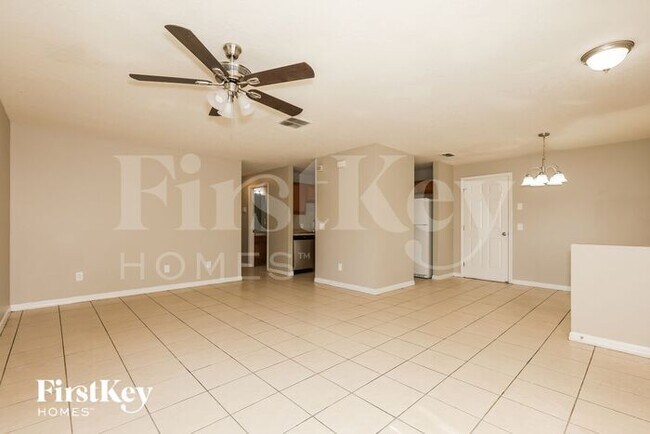 Foto del edificio - 1212 E 108th Ave