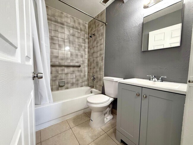 Foto del edificio - 812 5th St