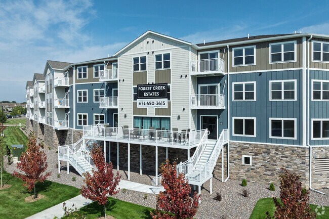 Foto del edificio - Forest Creek Estates