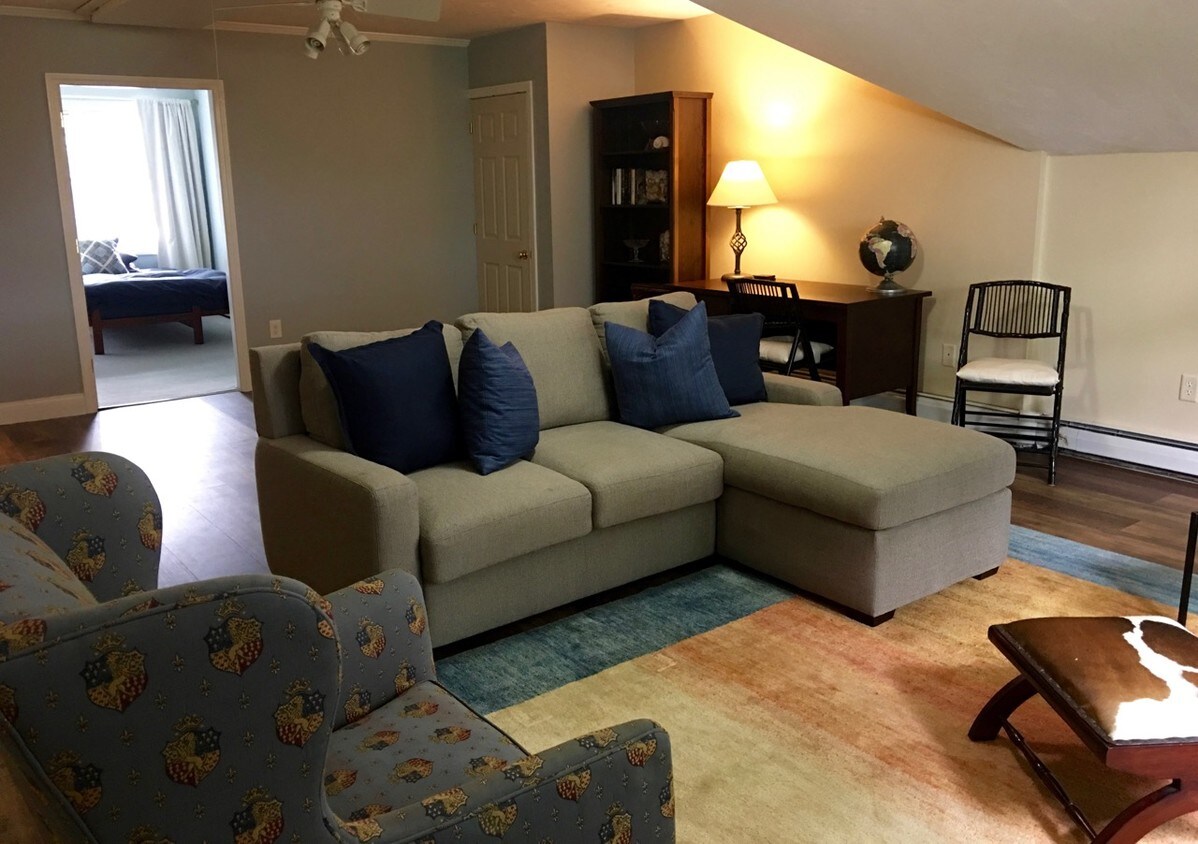 19 Lafayette Rd, Ipswich, MA 01938 Townhome Rentals in Ipswich MA