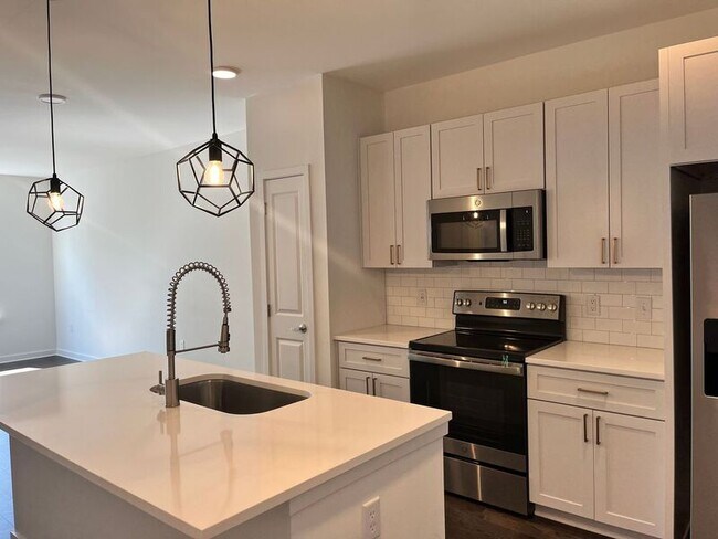 Foto del edificio - 1677 54th Ave N