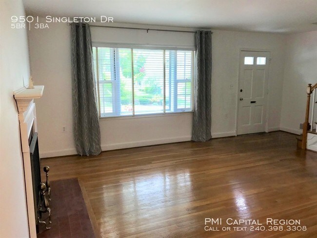Building Photo - Spacious 4BD/3BA with Bonus Room in Basement