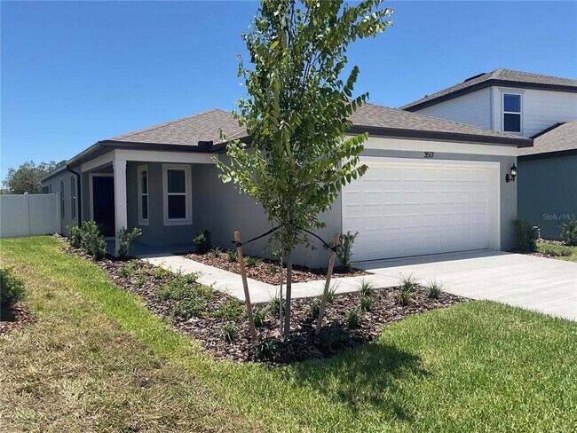 Building Photo - 3517 Hornbeam Rd