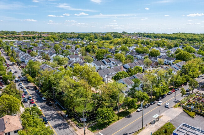 Aerial view of the homes in Rossville, which vary in style and price range.