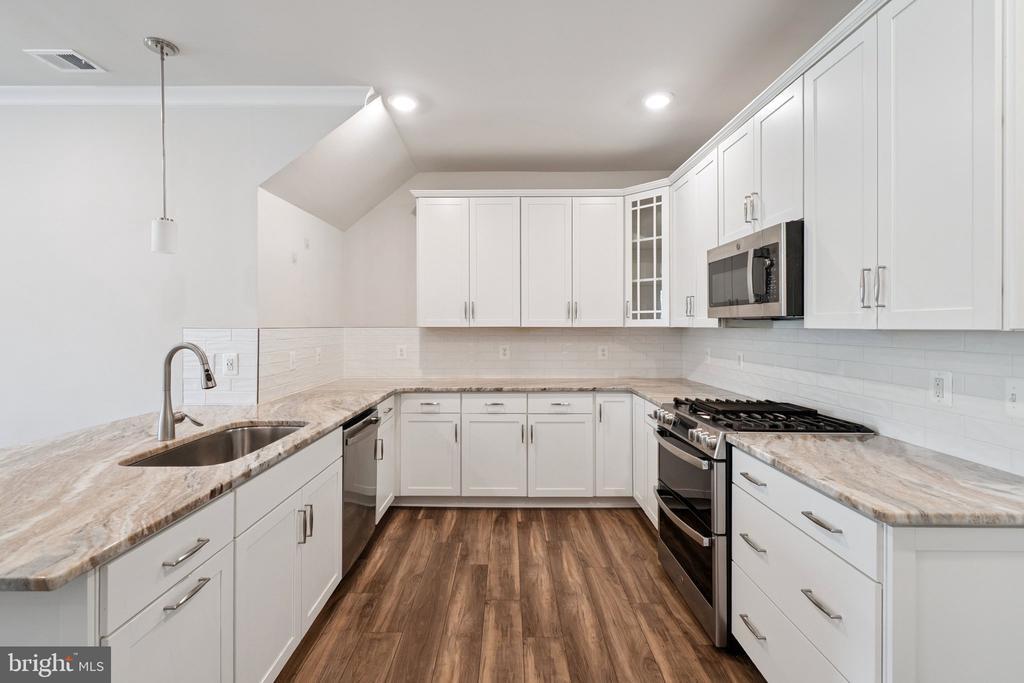 Foto principal - 14921 River Walk Way