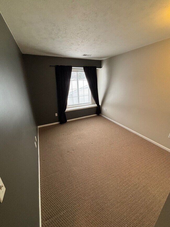 Foto del edificio - 4601-4607 Stauffer Ave SE