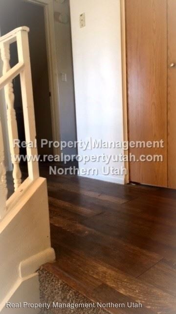 Building Photo - 3 br, 1.5 bath House - 670 N 400 W