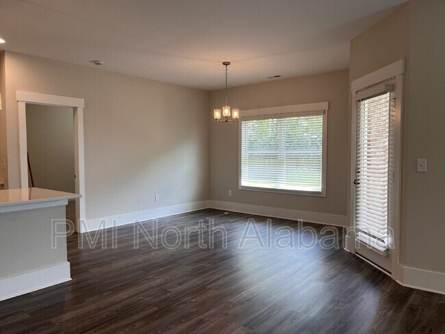 Building Photo - 29458 Canoe Cir NW