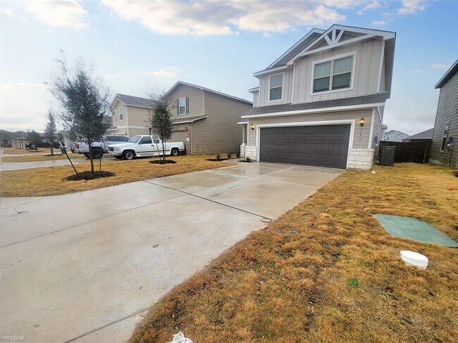 Foto del edificio - 4 br, 3 bath House - 165 Katie Elder Dr