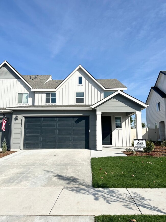 Building Photo - 8112 E Fern Brook Dr
