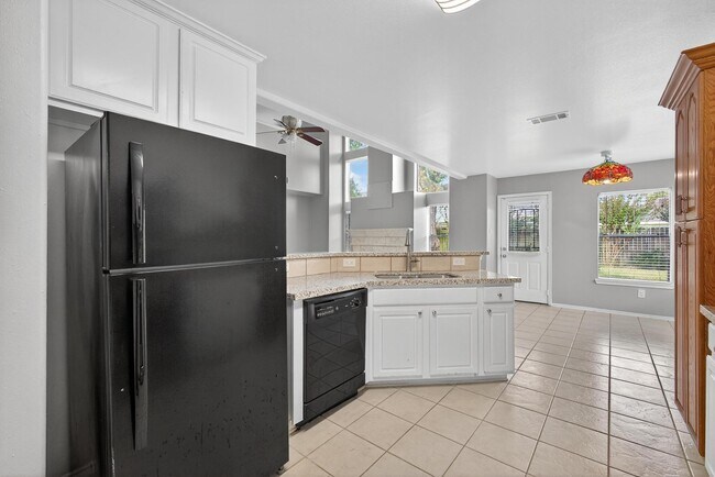 Foto del edificio - 2202 Laurel Branch Way