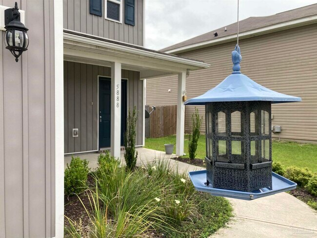 Building Photo - 5888 Southern Bell Court