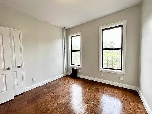 Photo - 3 bedroom in New York NY 10034 Apartment