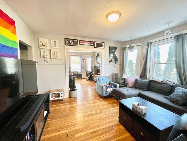 Foto del edificio - 4464 Washington St