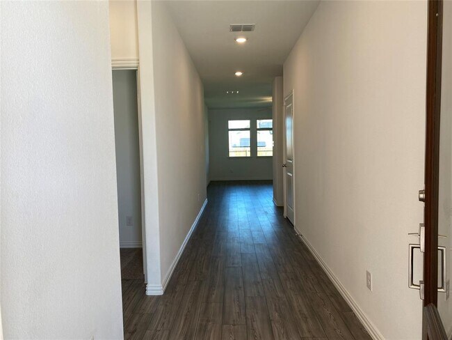 Foto del edificio - 776 Evergreen St