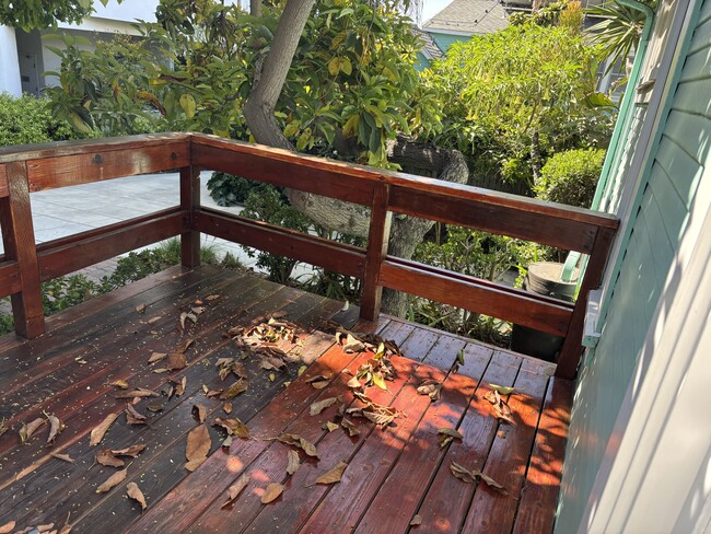 Foto del edificio - 8707 W Knoll Dr