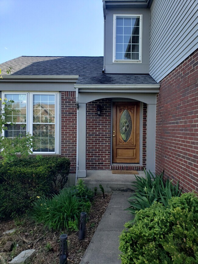 Foto del edificio - 1909 Cambridge Dr