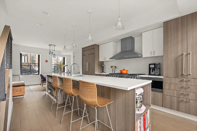 Photo - 71 Greene Ave House