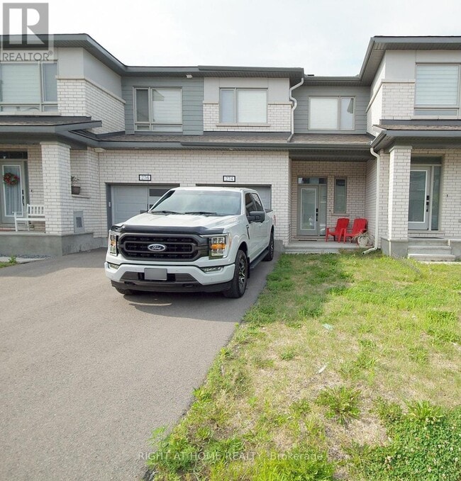 Building Photo - 274 Ormiston Cres