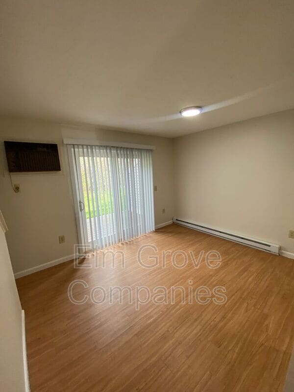 Building Photo - 31 Indian Brook Cir