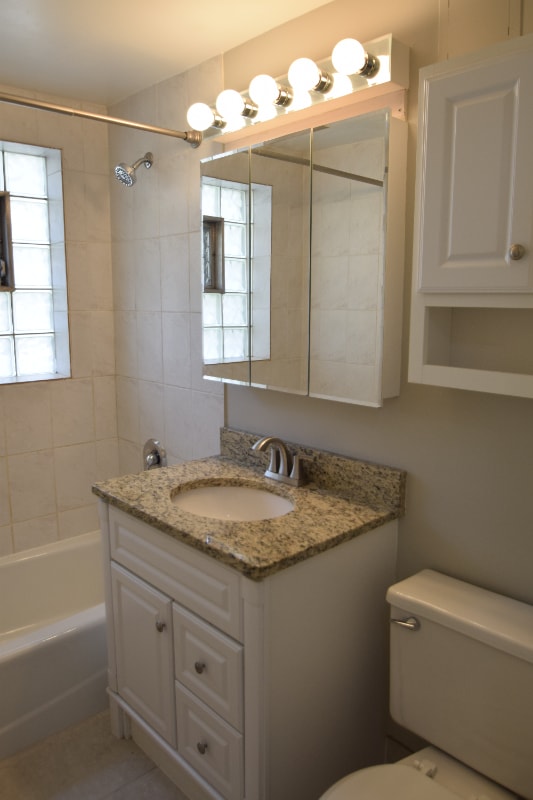 Building Photo - 1469 Ashland Ave