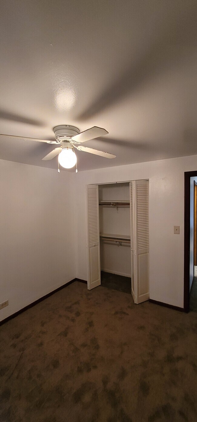 Second Bedroom 2 - 1455 State St