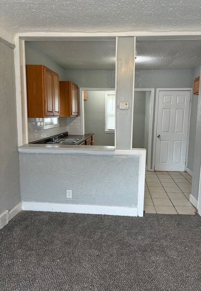 Building Photo - 16161 Littlefield- 3 BEDS & 1.5 BATH FOR R...