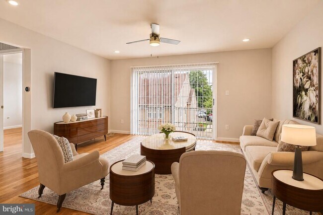 Foto del edificio - 3520B Neils Ct