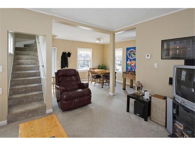 Foto del edificio - 2309 Cole Ave SE