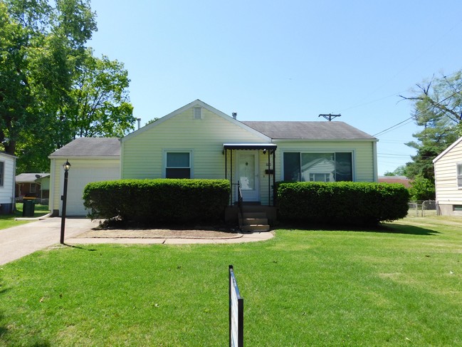 Building Photo - 1120 Grenshaw Dr