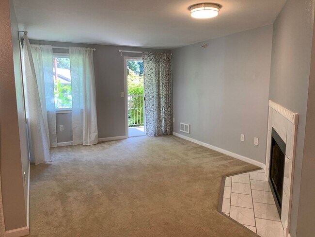 Foto del edificio - Issaquah Condo