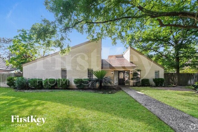 Building Photo - 710 Herrick Ct