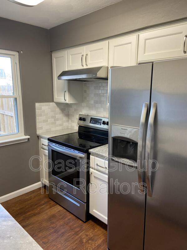 Building Photo - 1305 Mikie Ct