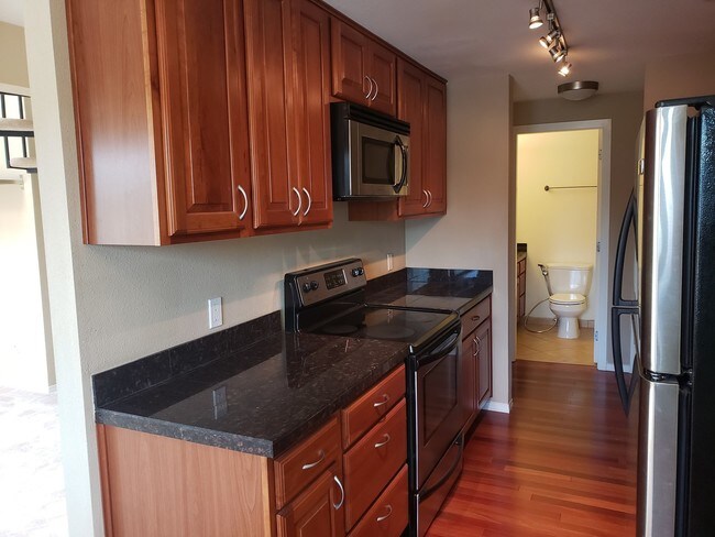 Foto del edificio - 14300 32nd Ave NE