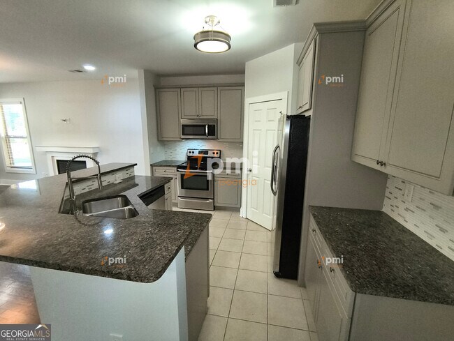 Foto del edificio - 1778 Maple Walk Cir SW