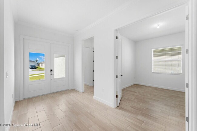 Foto del edificio - 1464 Island Ave NW