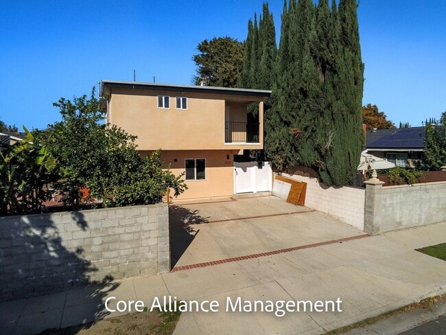 Foto del edificio - 23291 Haynes St