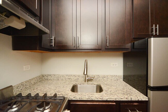 Foto del edificio - 612 W Patterson Ave