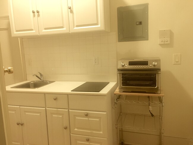 Kitchen - 471 W 141st St