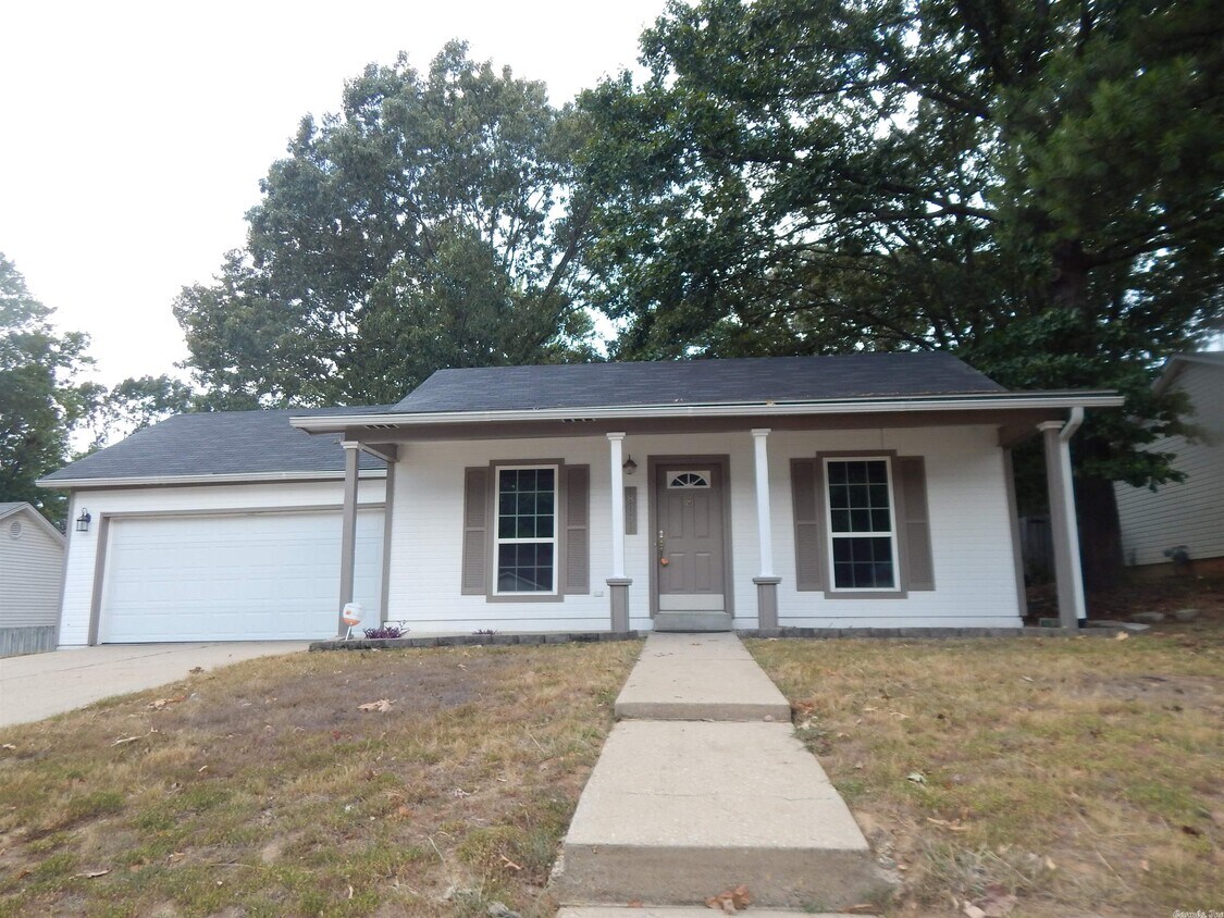 807 Brookfield St, Benton, AR 72015 House Rental in Benton, AR