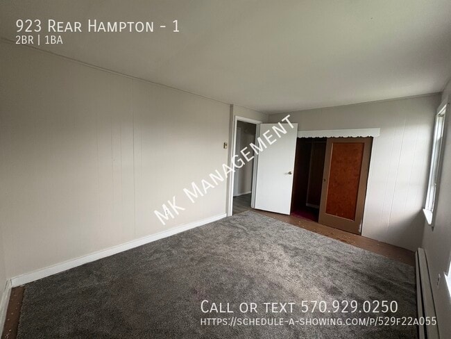 Building Photo - 923 Hampton St