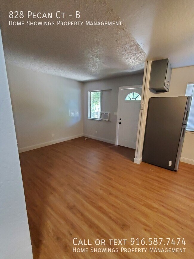 Foto del edificio - 828 Pecan Ct