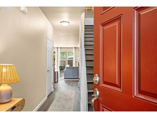 Foto del edificio - Evergreen Park Townhouse