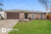 Primary Photo - 154 W Way Cir