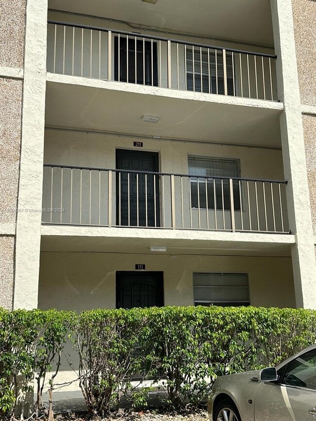 Building Photo - 3070 NW 48th Terrace