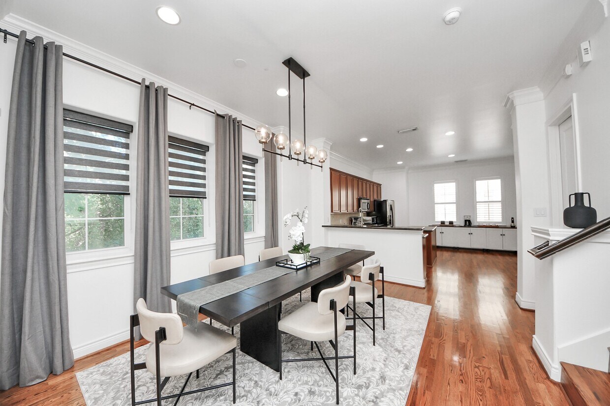 Foto principal - 620 Rutland St