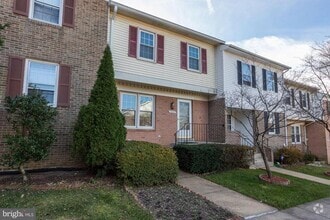 Building Photo - 6069 Crown Royal Cir